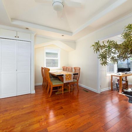 Spacious Renovated Petaluma Home- Pool Table, Fire Pit, Parking Luaran gambar