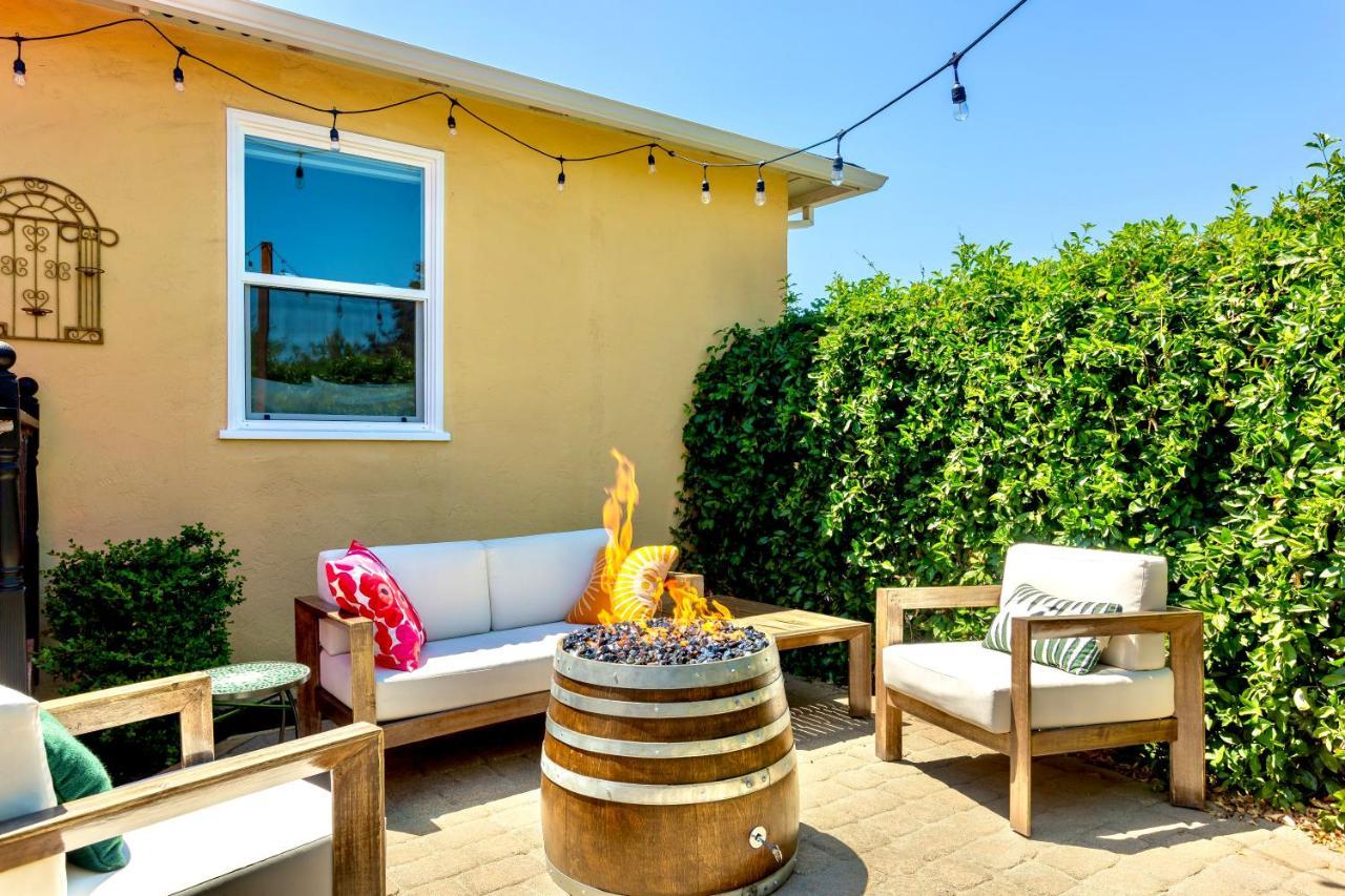 Spacious Renovated Petaluma Home- Pool Table, Fire Pit, Parking Luaran gambar