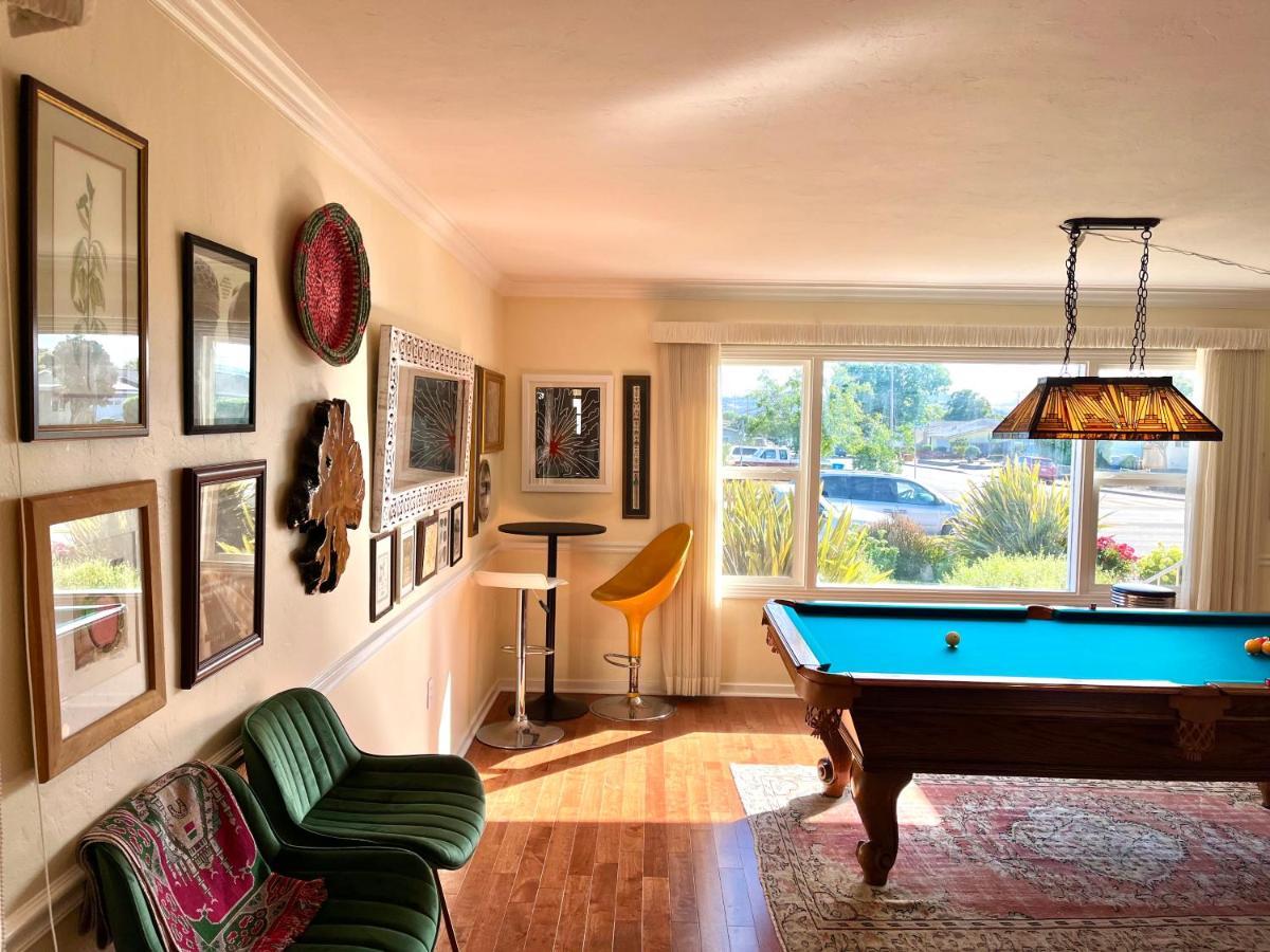 Spacious Renovated Petaluma Home- Pool Table, Fire Pit, Parking Luaran gambar