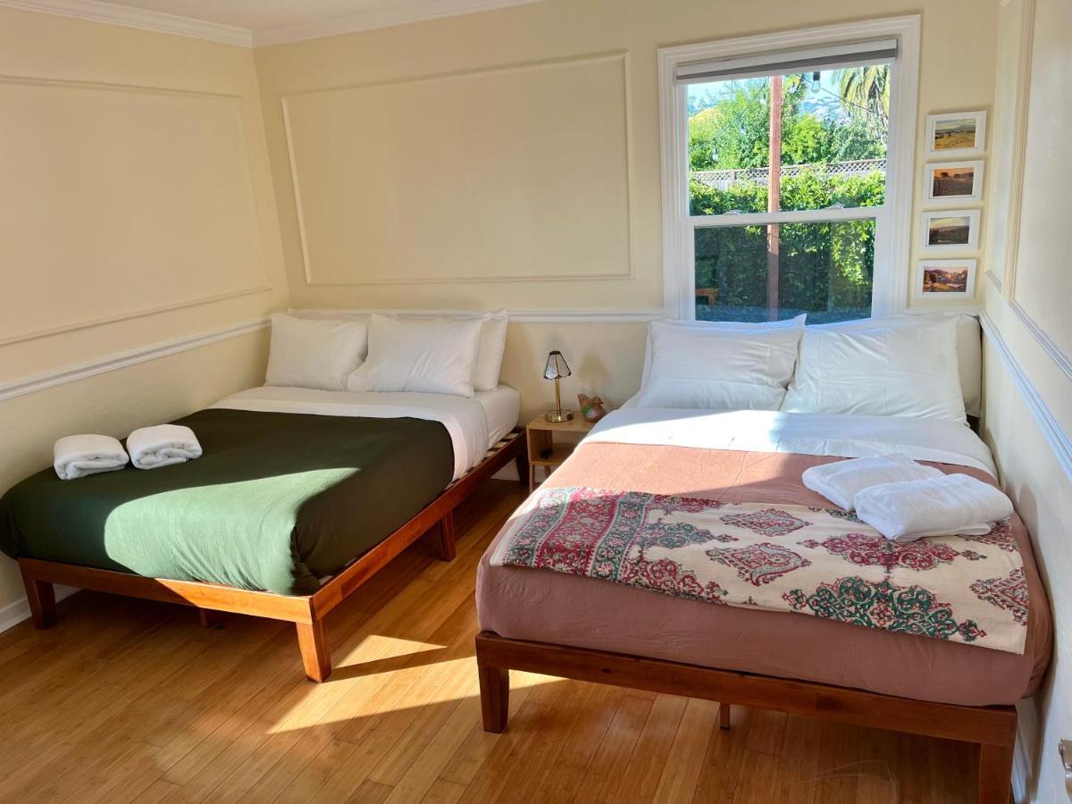 Spacious Renovated Petaluma Home- Pool Table, Fire Pit, Parking Luaran gambar
